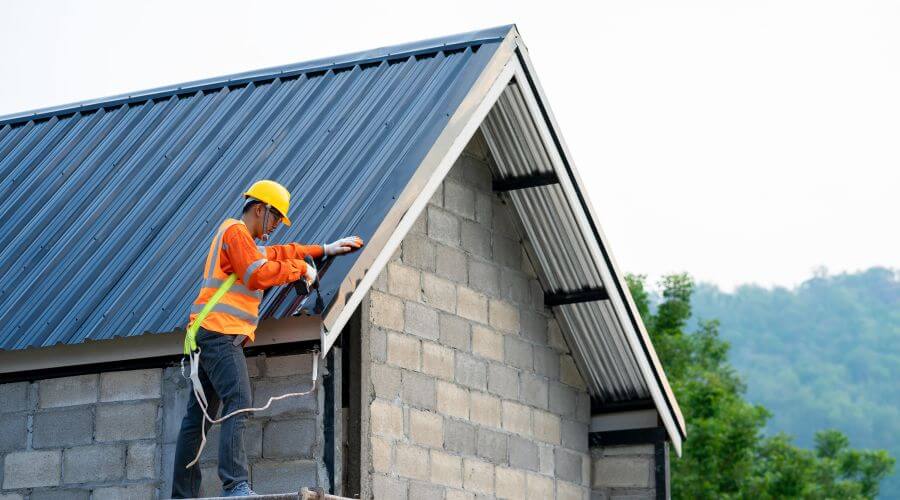Professional Flat Roofing Installation in Mount Hope, AL